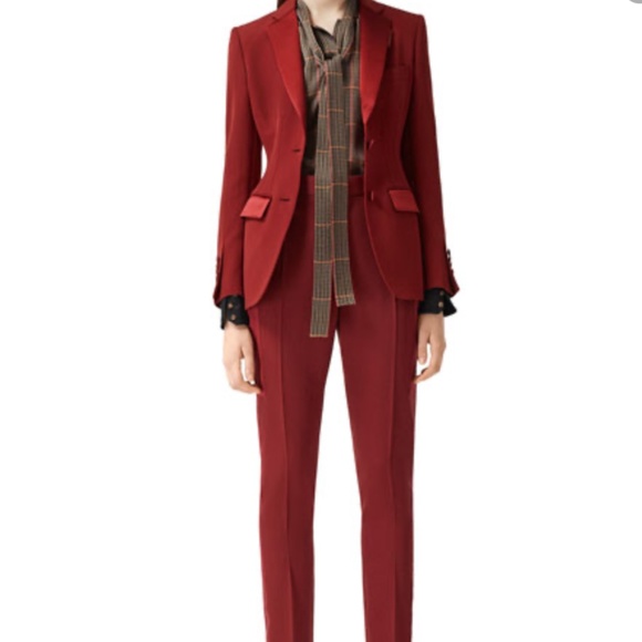 NWT Burberry Otelia Suit - SZ 4 - Picture 1 of 12